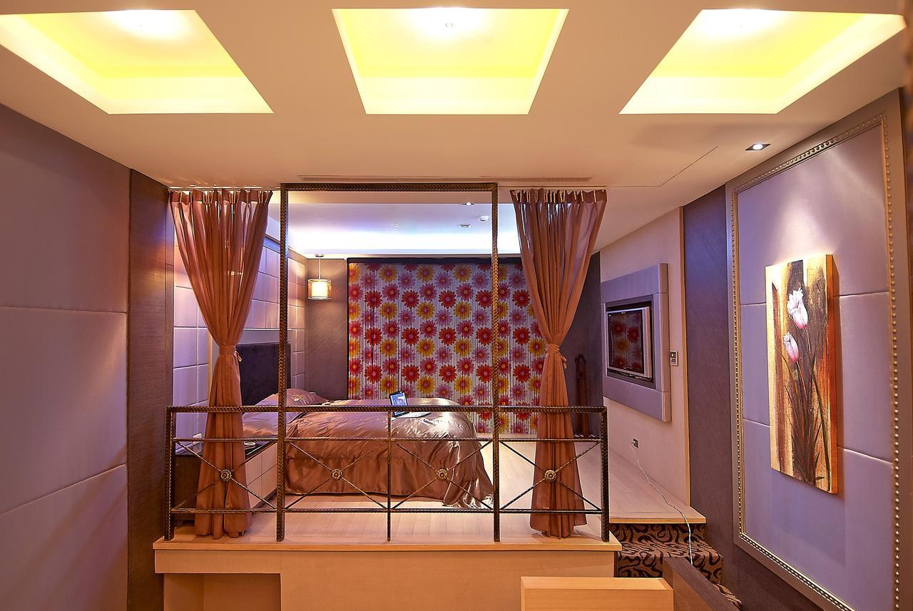 Zhi Baishan Motel Zhunan エクステリア 写真